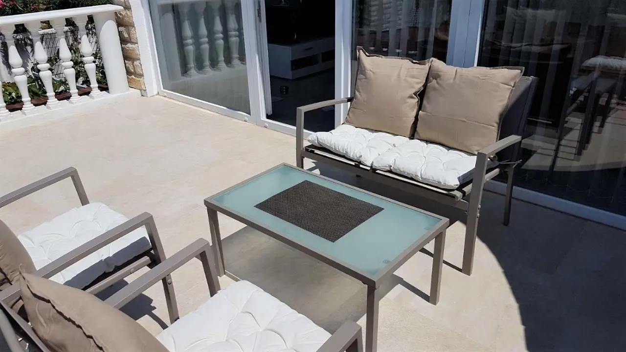 Apartment Maslenica 2, Near Zadar